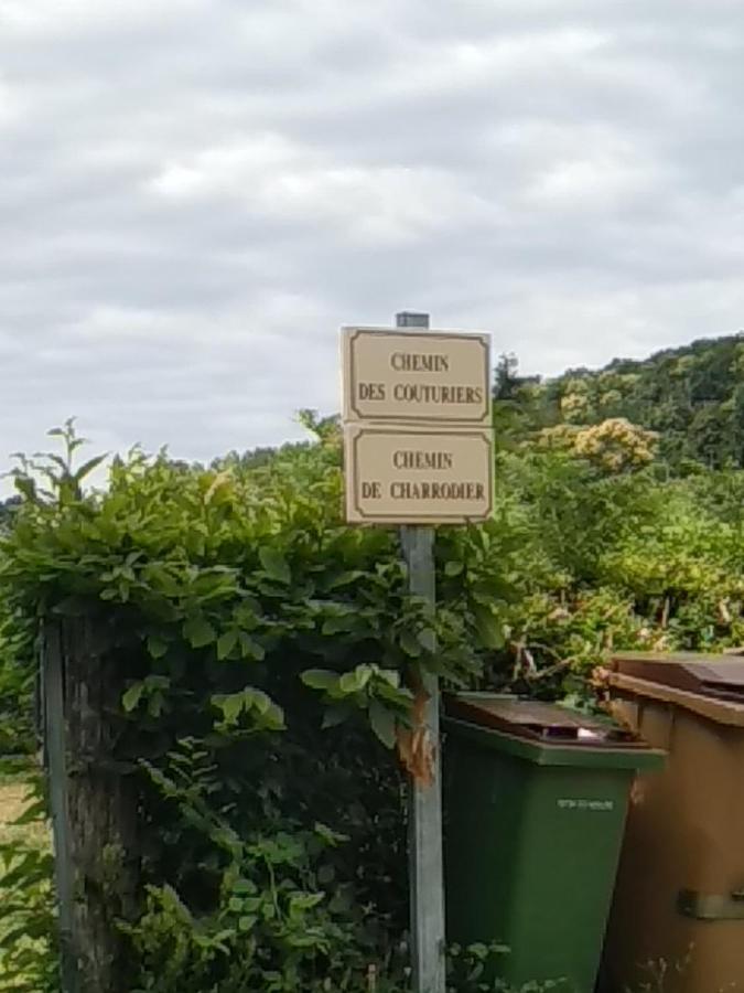 Camping La Foret Du Morvan Larochemillay المظهر الخارجي الصورة
